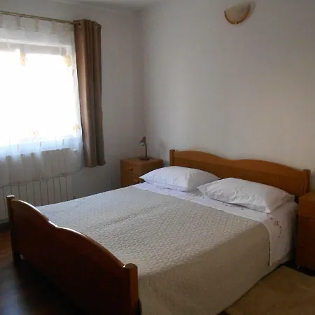 Miadea * Rovinjsko Selo