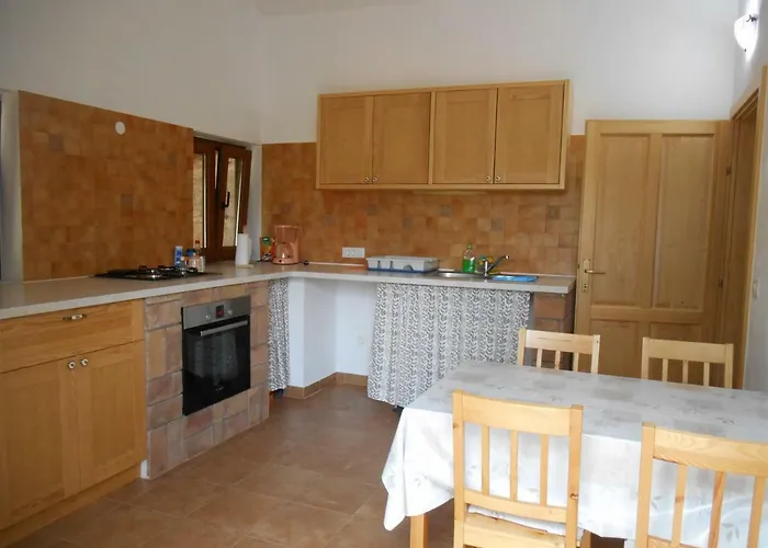 Miadea * Rovinjsko Selo